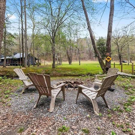 Cozy Cabin Beside Briar Creek, Fire Pit, Wifi Villa Ellijay Esterno foto
